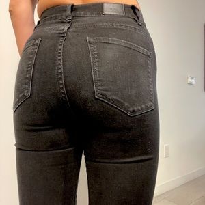 BDG black skinny jeans